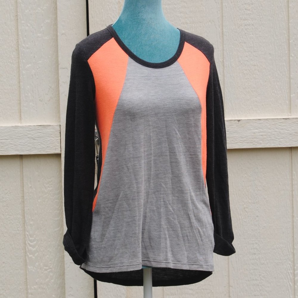 Long Sleeve Multi-Color Pullover Top